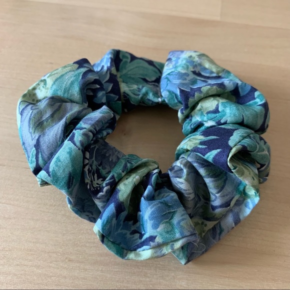 Handmade Floral Scrunchie - Picture 3 of 3